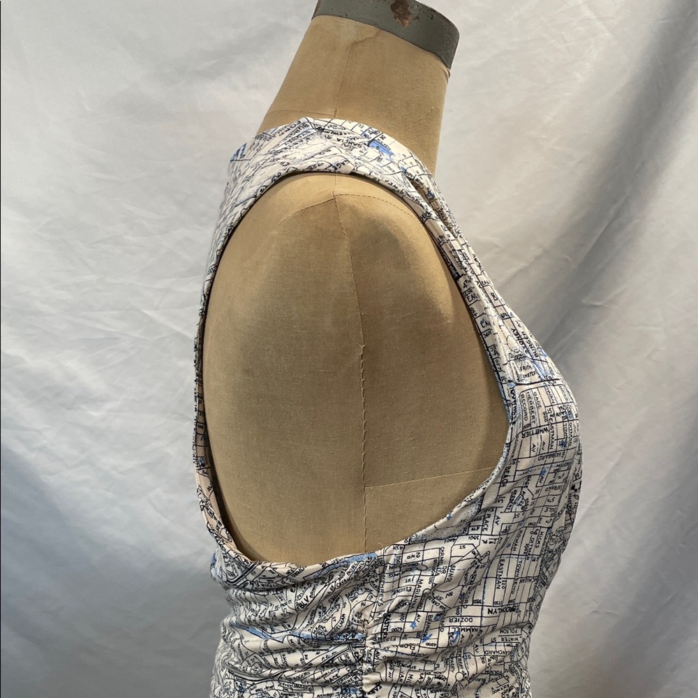 Urban Outfitters Abstract Blue and White Mini Dress - Picture 3 of 9